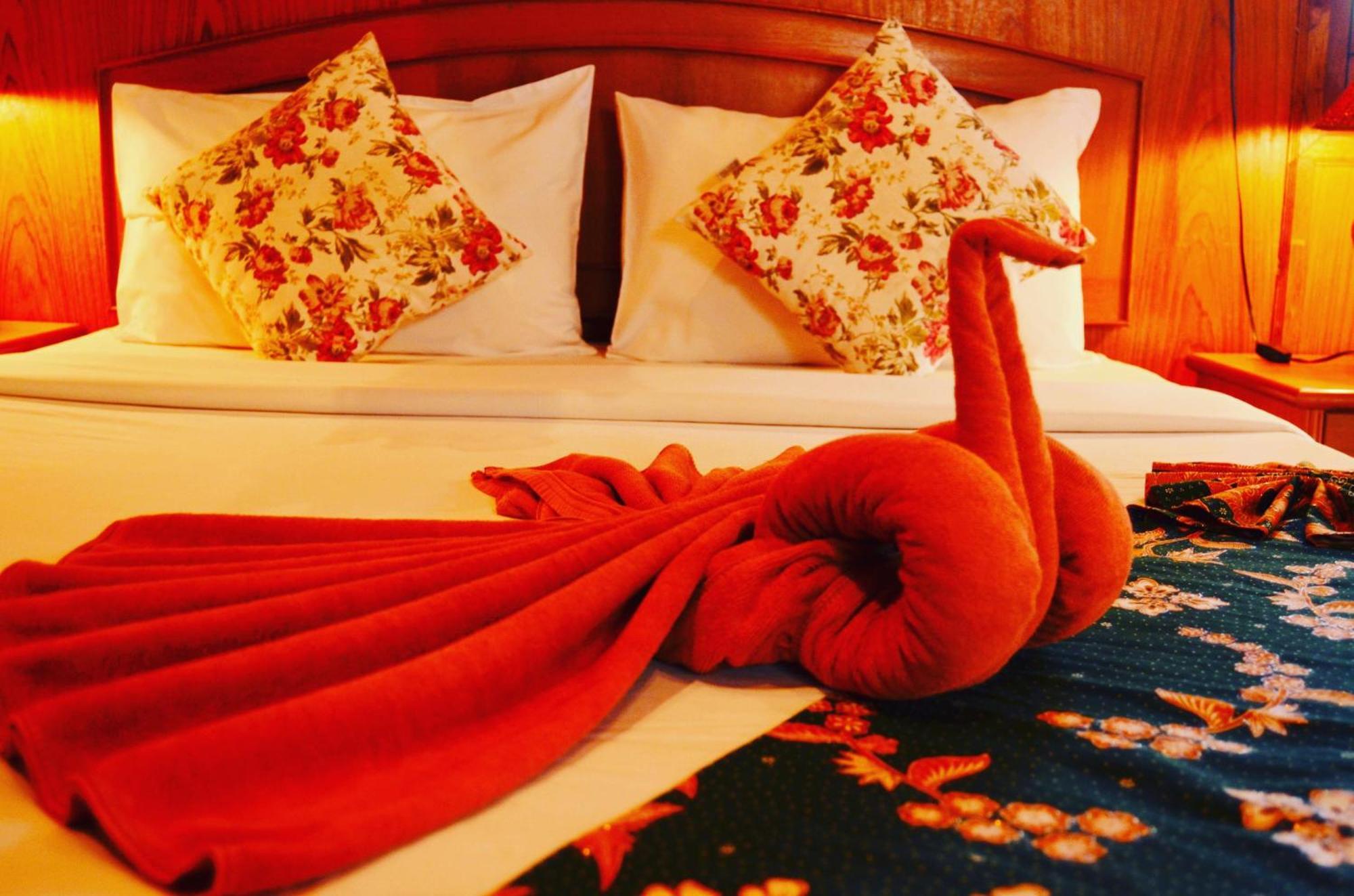 Sayang Beach Resort Koh Lanta Ngoại thất bức ảnh