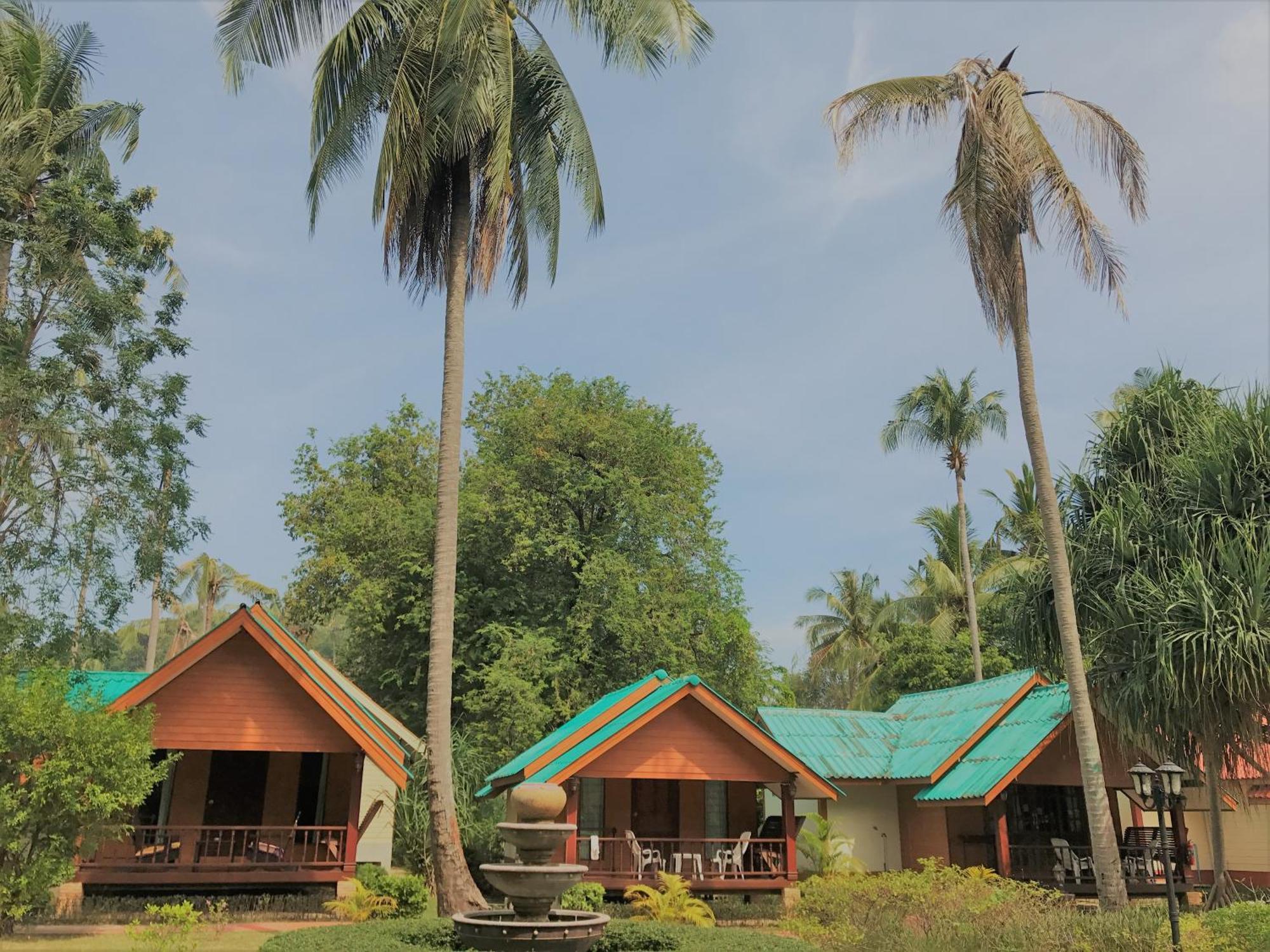 Sayang Beach Resort Koh Lanta Ngoại thất bức ảnh