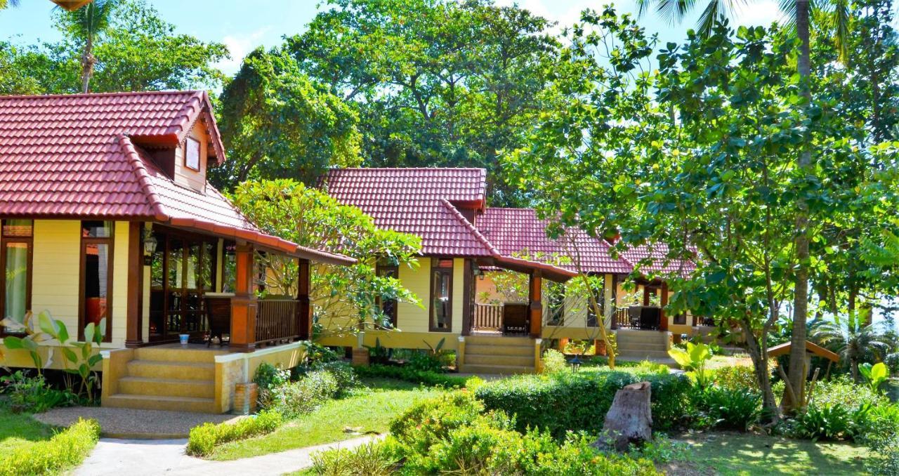 Sayang Beach Resort Koh Lanta Ngoại thất bức ảnh